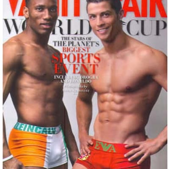 VANITY FAIR MAGAZINE, JUNE 2010, EXCELLENT CONDITION, ORIGINAL OWNER, SINGLE ISS - Picture 1 of 1